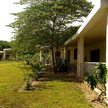Hotel Villas Magen El Remate Bagian luar foto