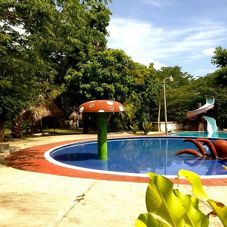 Hotel Villas Magen El Remate Bagian luar foto