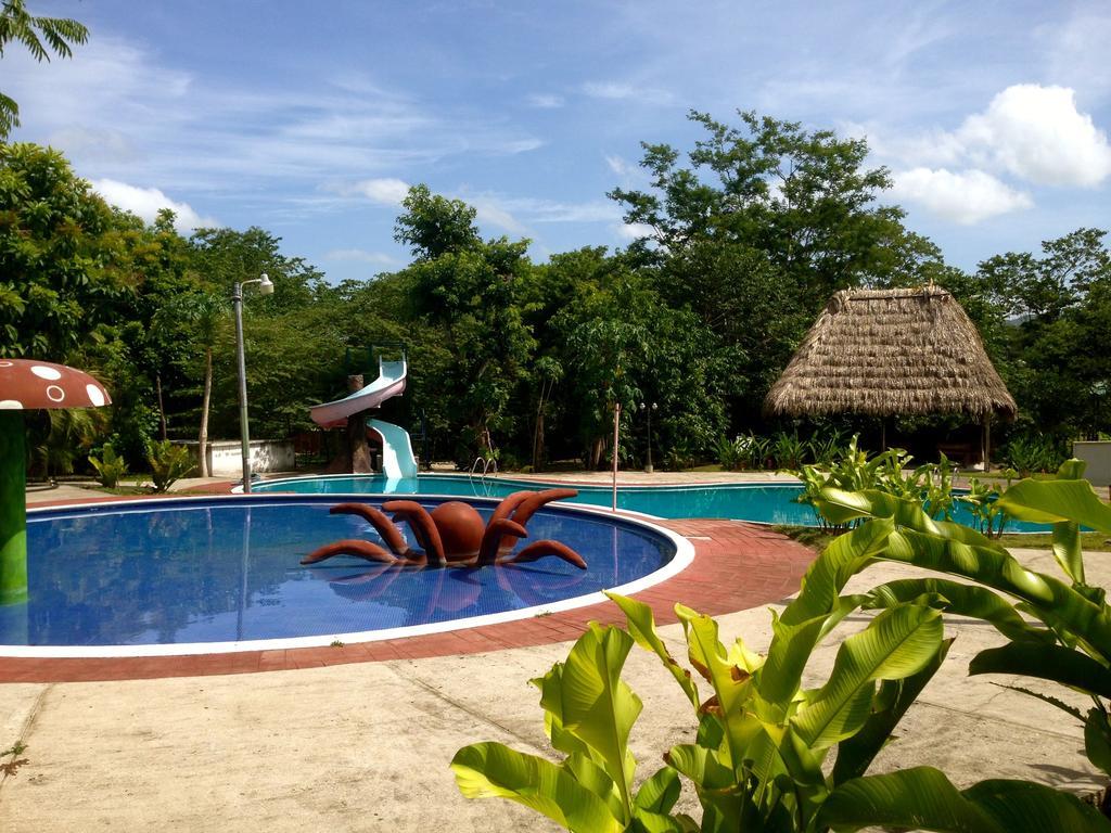 Hotel Villas Magen El Remate Bagian luar foto