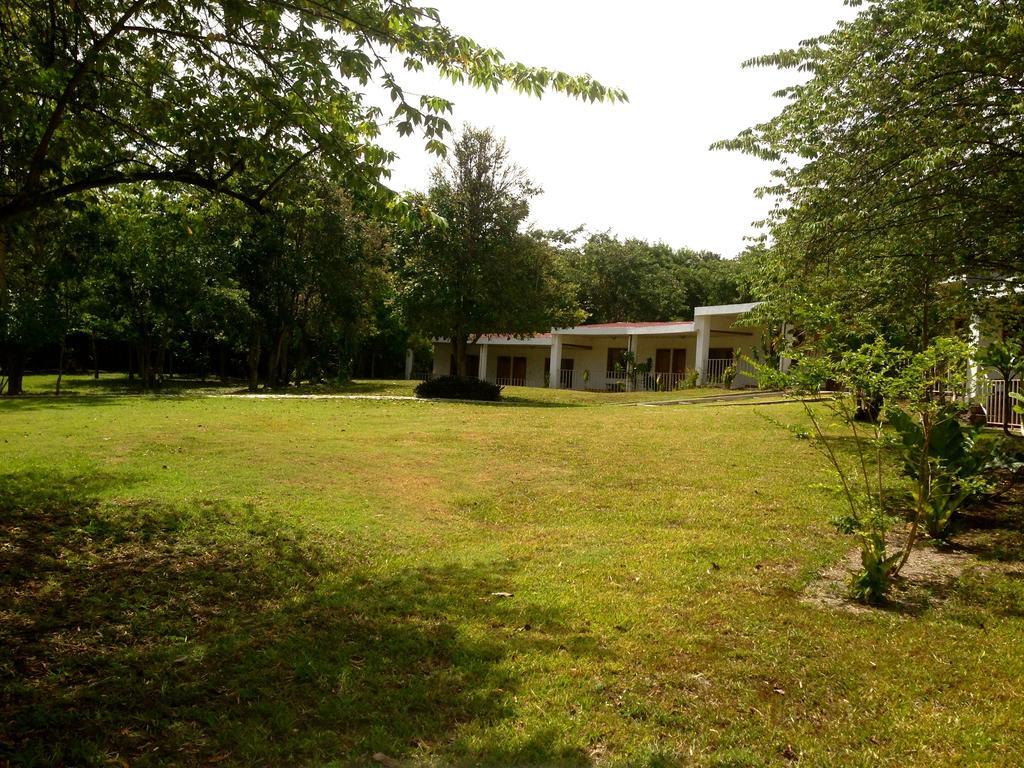 Hotel Villas Magen El Remate Bagian luar foto